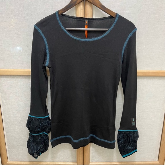 Cop Copine Black Rib Long Sleeve Puff Cuff Thermal Top Size 2 - Picture 1 of 8